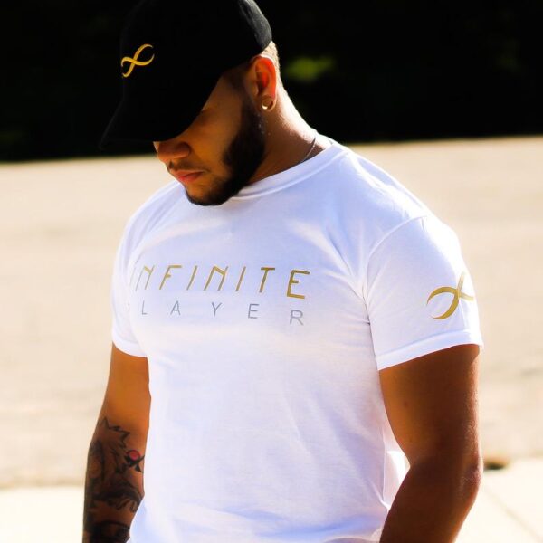 T-shirt Infinite Player Blanc/Doré